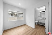Photo - 1537 N Kingsley Dr