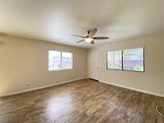 Photo - 2632 Jefferson St Unit B