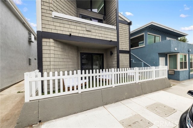 Building Photo - 421 E Balboa Blvd