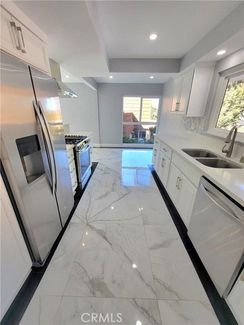 Photo - 17148 Escalon Dr