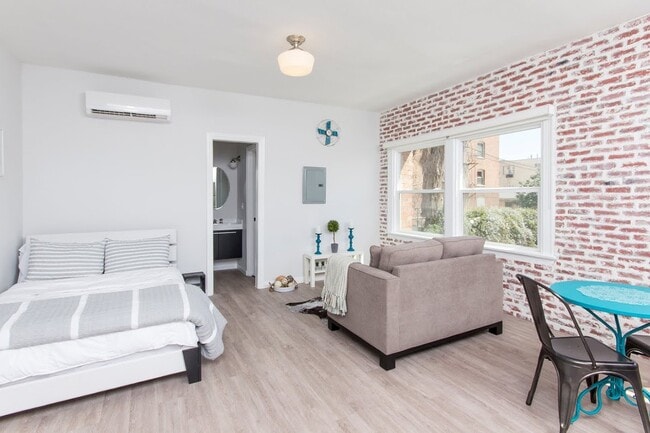 Photo - 412 S Lake St Unit 402