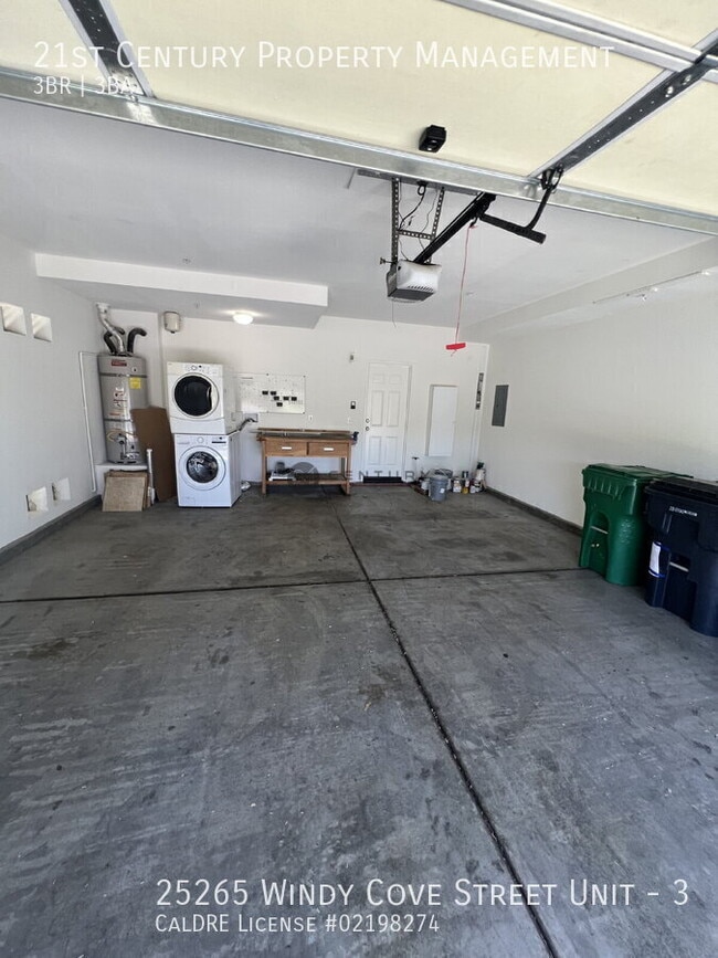 Photo - 25265 Windy Cove St