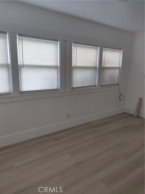 Photo - 154 N 1st St