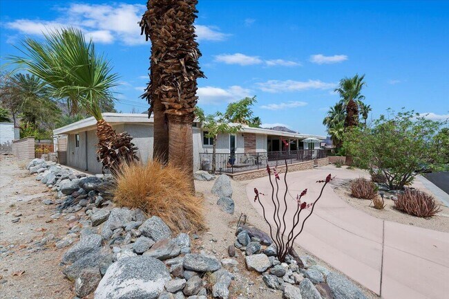 Photo - 54925 Avenida Ramirez