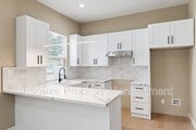 Photo - 549 Carty Dr