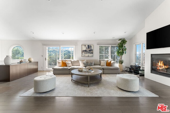 Photo - 3782 Berry Dr