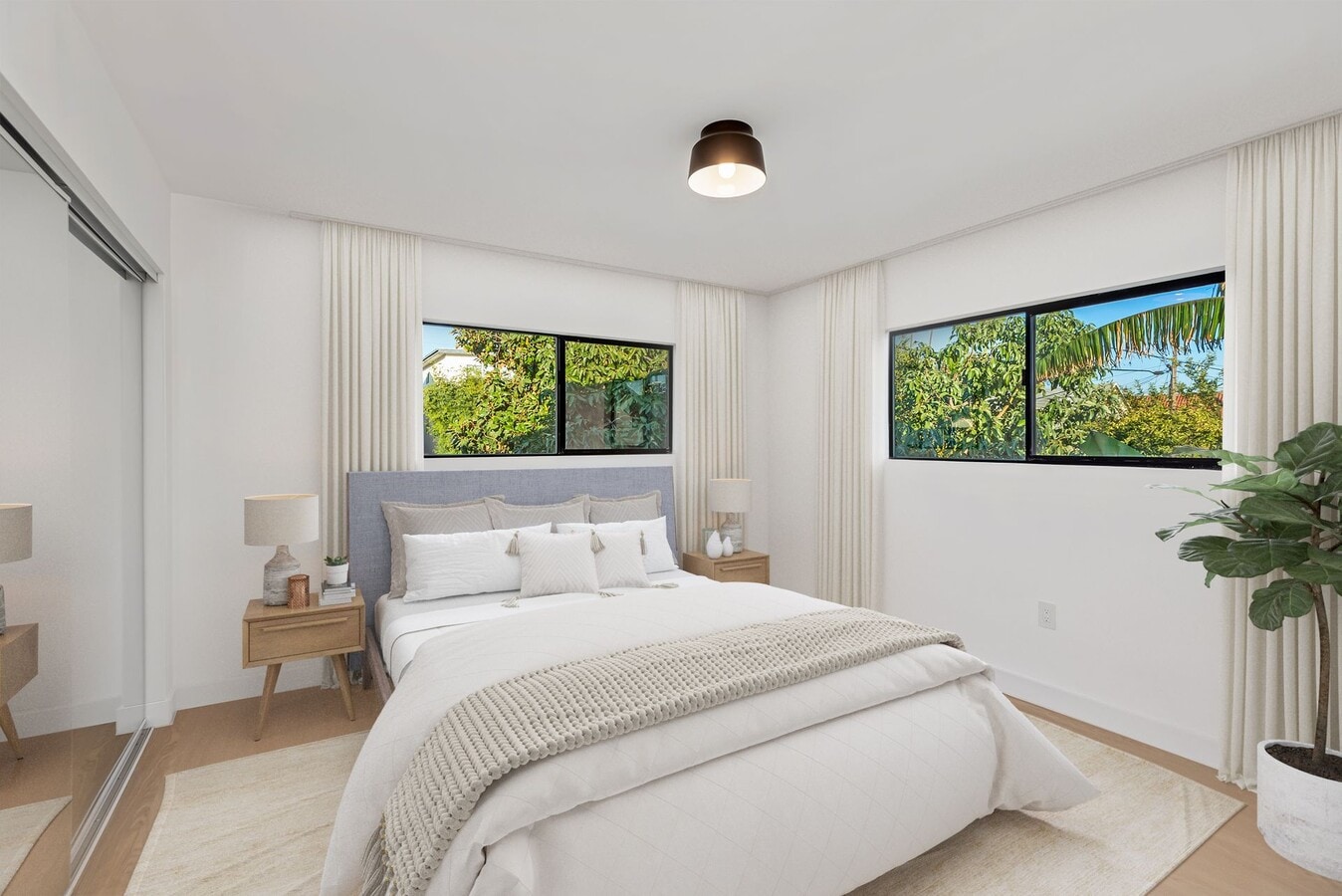 Photo - 3415 London Street