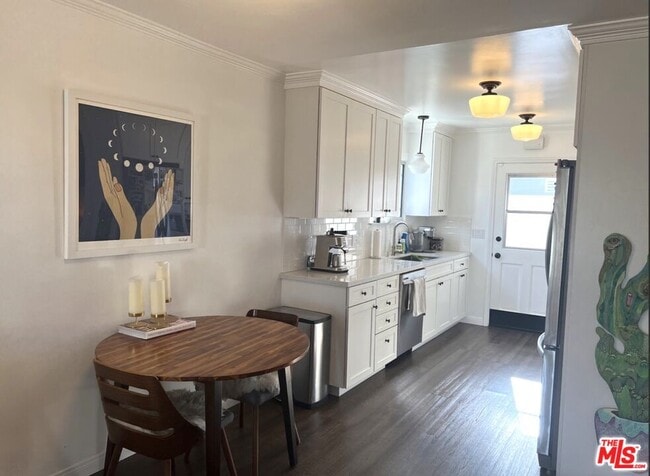 Photo - 3125 Stanford Ave