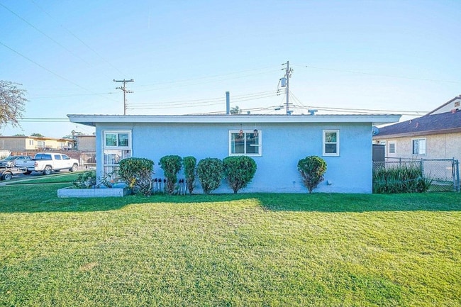 Photo - 346 Beech Ave