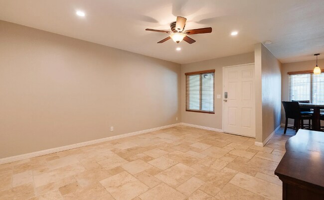 Photo - 13754 Mango Dr