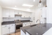 Photo - 1704 Labrador Dr House