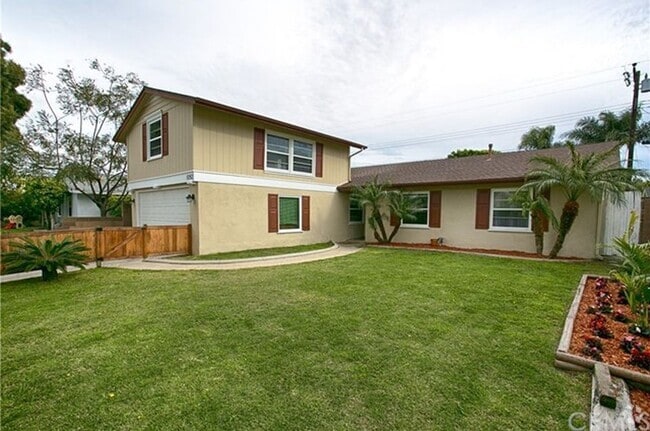 Building Photo - 8262 Lambert Dr Rental