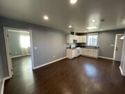 Photo - 14174 Osborne St
