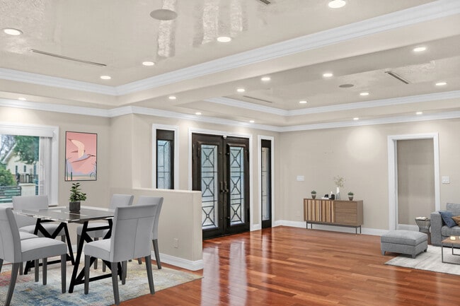 Photo - 6039 Greenbush Ave