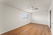 Photo - 6316 S Vermont Ave Apartment Unit 6