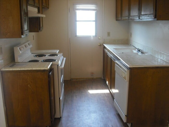 Photo - Spacious single level condominium home