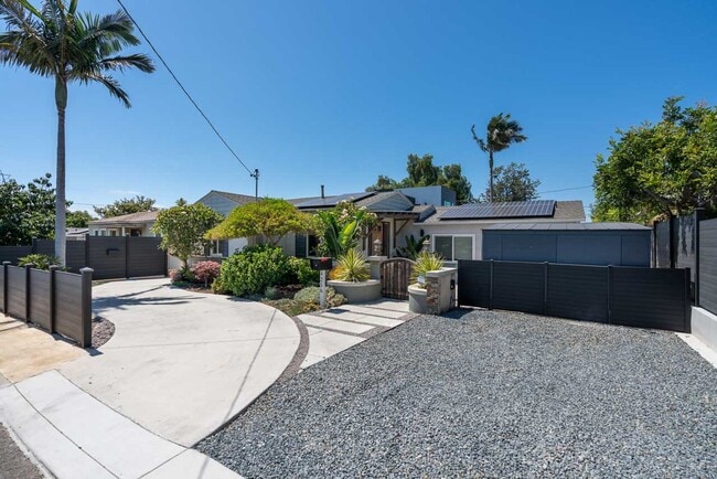 Building Photo - 3 Bedroom Home with Solar in Bay Park