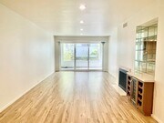 Photo - 1835 Holmby Avenue Apartments
