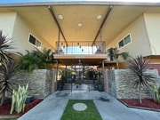 Photo - 21100 Pioneer Blvd Unit 21