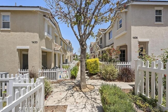 Photo - 1444 Canvas Dr