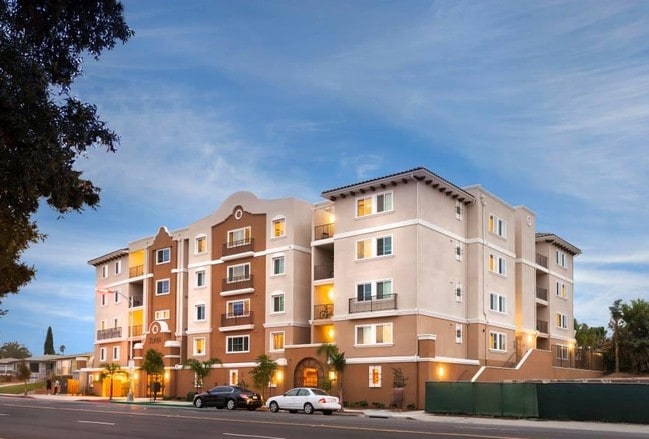 Zuma - Zuma Apartments