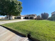 Photo - 41530 Yew St