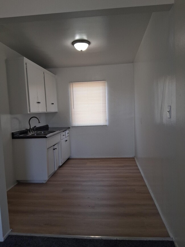 Photo - 11256 Raymond Ave Unit 8