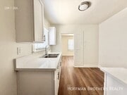 Photo - 316 1/2 W 50th St-