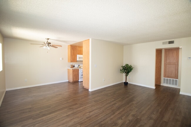 Photo - Gold Coast Apartments