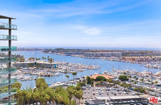 Photo - 13600 Marina Pointe Dr Condo Unit 1702