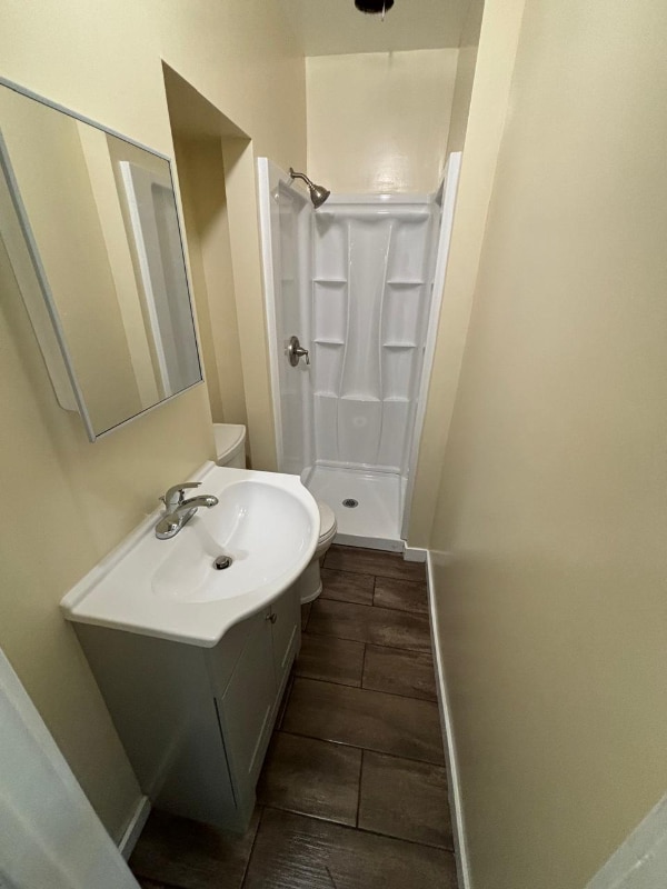 Photo - 1336 W 73rd St