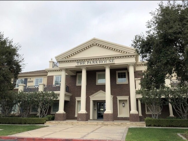 Photo - 5548 Hartness Court