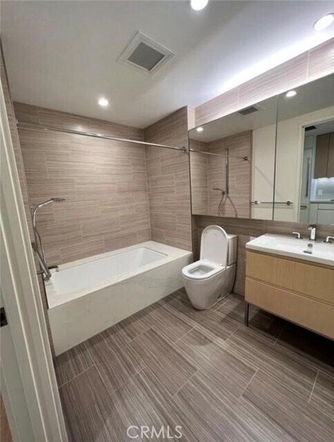 Photo - 877 Francisco St Unit 1518