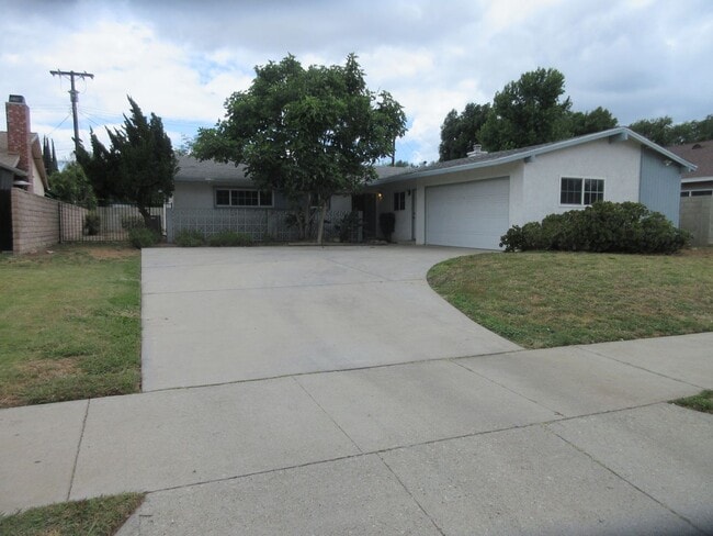 Building Photo - Duggan Property Management, Inc Presents -North Hills (4 bed, 2 bath)