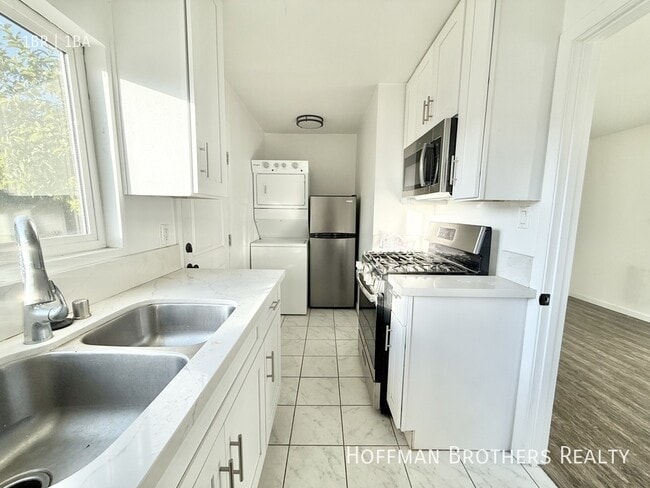 Photo - 2632 1/2 Arvia St-