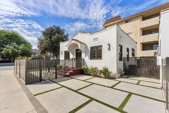 Photo - 520 S Los Robles Ave