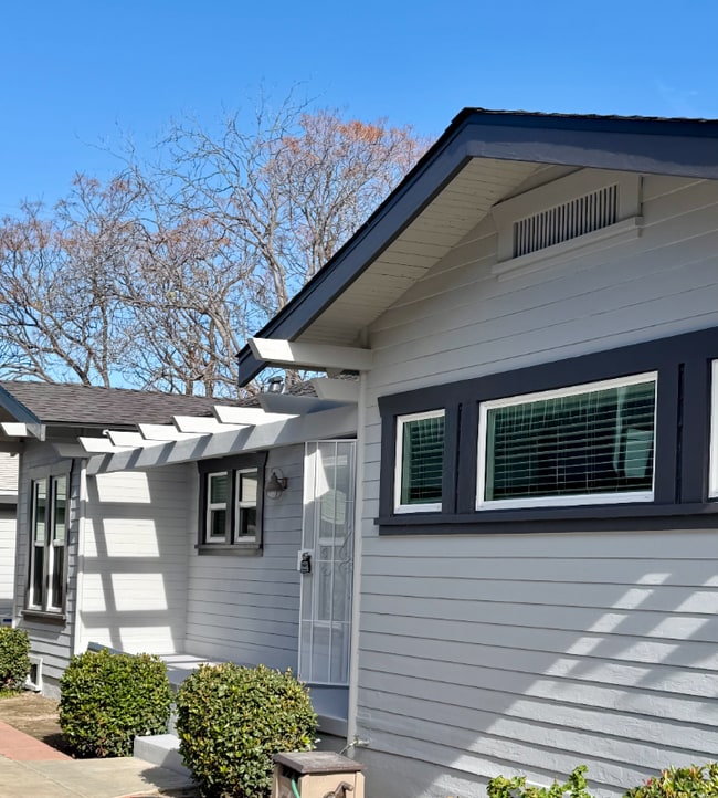 Photo - 541 W Commonwealth Ave