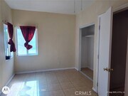 Photo - 439 W 17th St Townhome