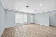 Photo - 820 Carlotta Ct House