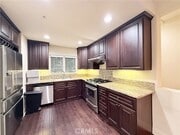 Photo - 2454 Oswego St
