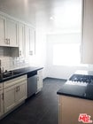 Kitchen - 932 11th St Apartments