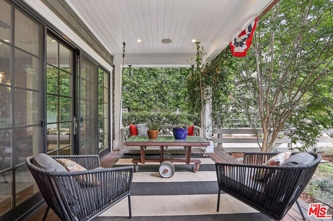 Photo - 3143 Shelby Dr