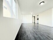 Photo - 1440 E 42nd St