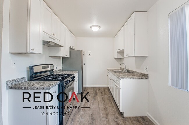 Photo - 531 E Chevy Chase Dr Unit 6
