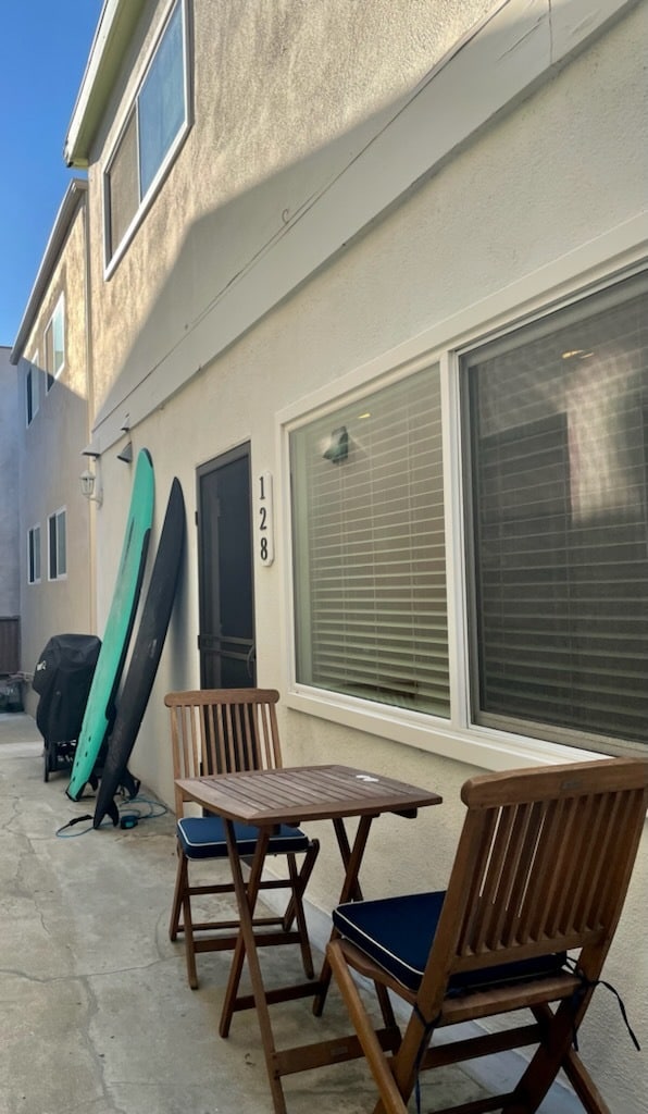 Building Photo - 128 45th St Unit 128