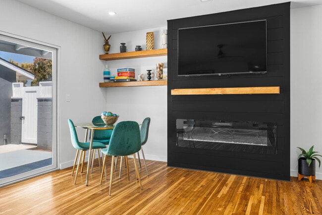 Photo - 401 Rancho Dr