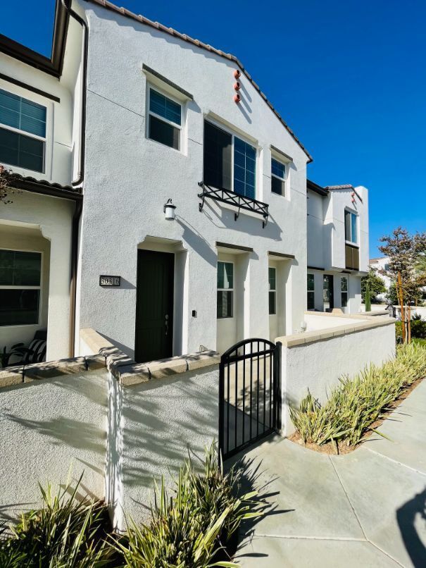 Photo - 30316 Town Square Dr Unit 1