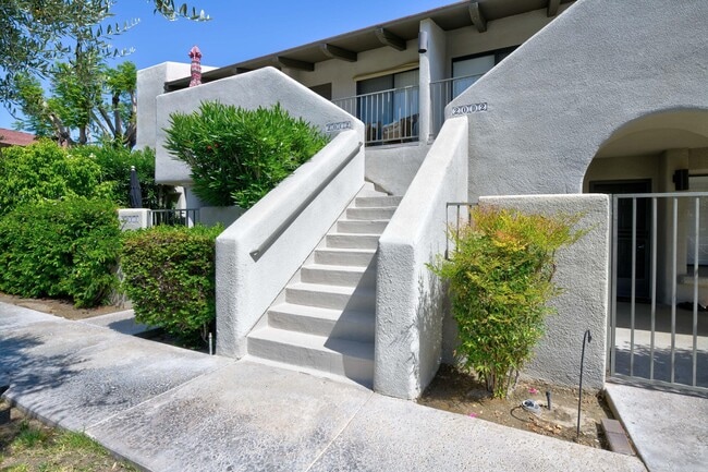 Photo - 1150 E Amado Rd Unit 20c2