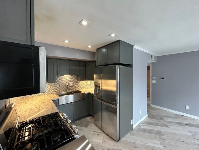 Photo - Beautiful 2BD/2BA W/ Reserved Parking and In-Unit Laundry in North Park! Unit 306