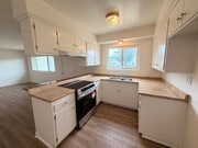 Photo - Two Bedroom Cypress Apartment For Rent-Inc... Unit B